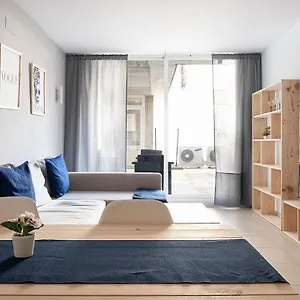  Apartment Toros