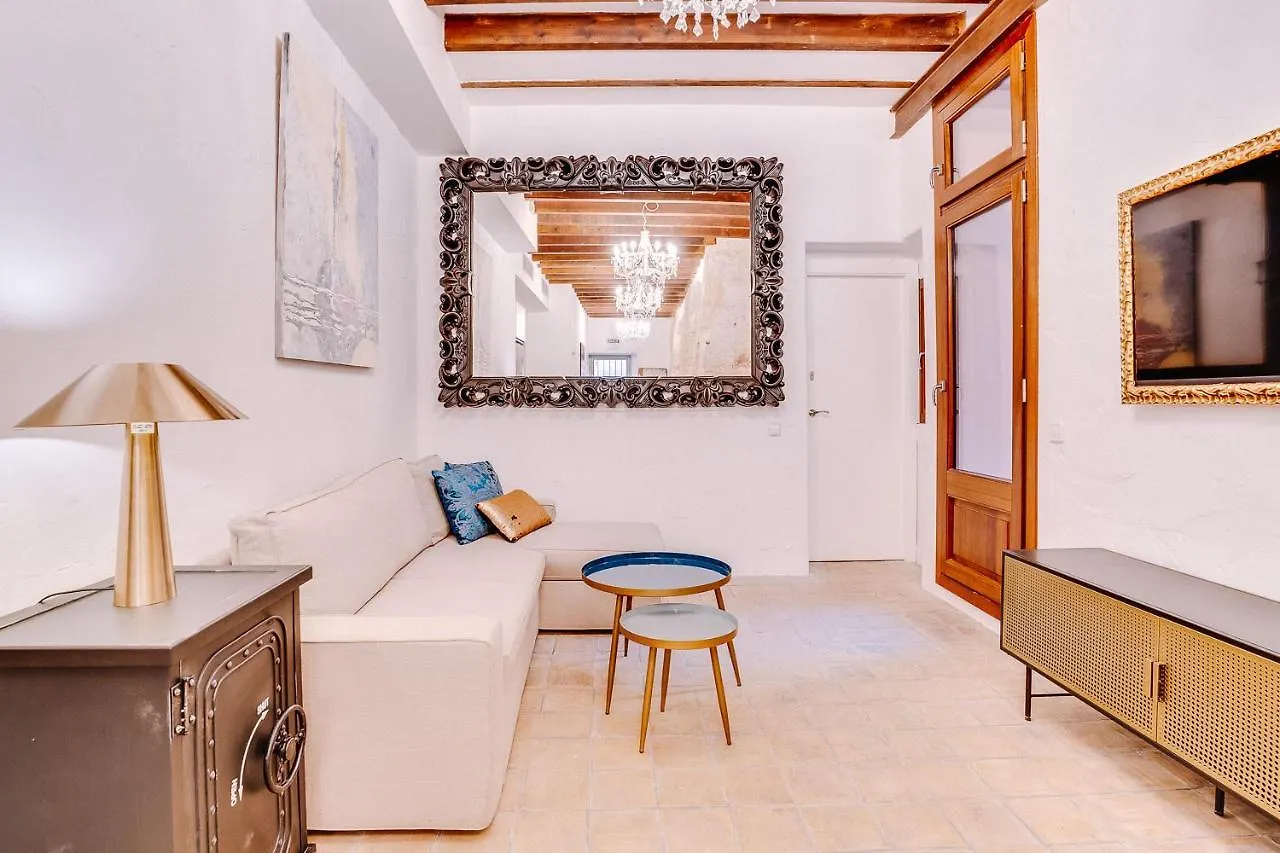 Vintage Palma Palace Apartments Ti